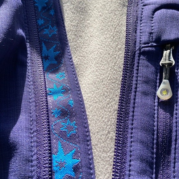 Isis Softshell Jacket - Picture 13 of 15